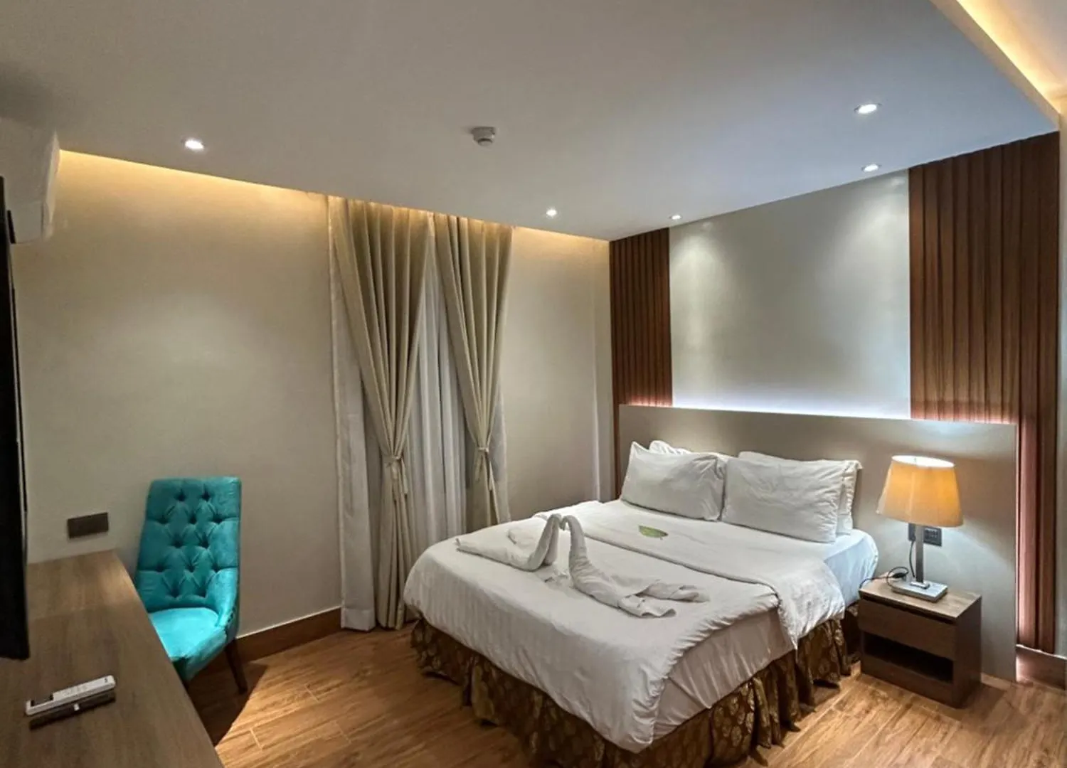 Dm Residente Hotel Inns & Villas Angeles
