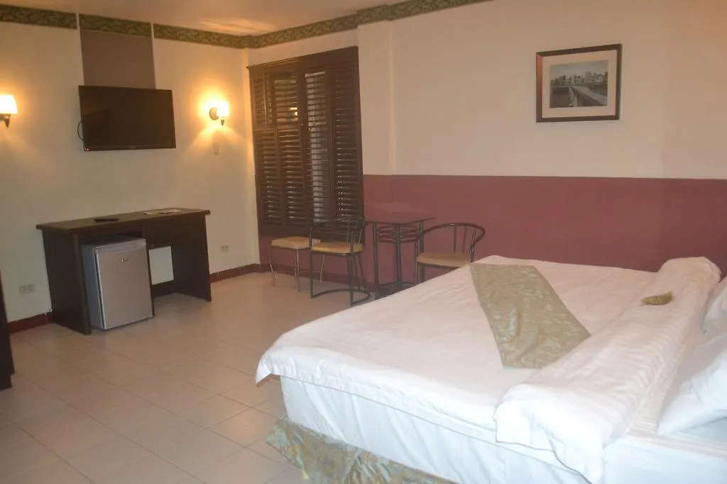 Dm Residente Hotel Inns & Villas Angeles 3*,  Philippines