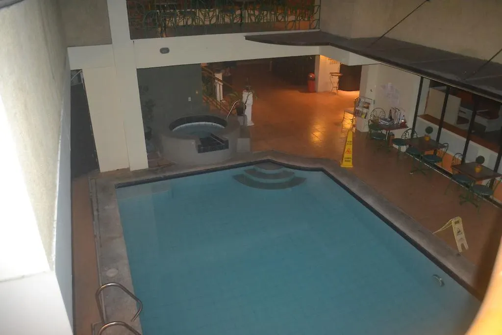 Dm Residente Hotel Inns & Villas Angeles