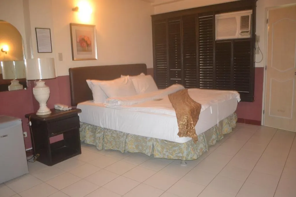 Dm Residente Hotel Inns & Villas Angeles 3*,