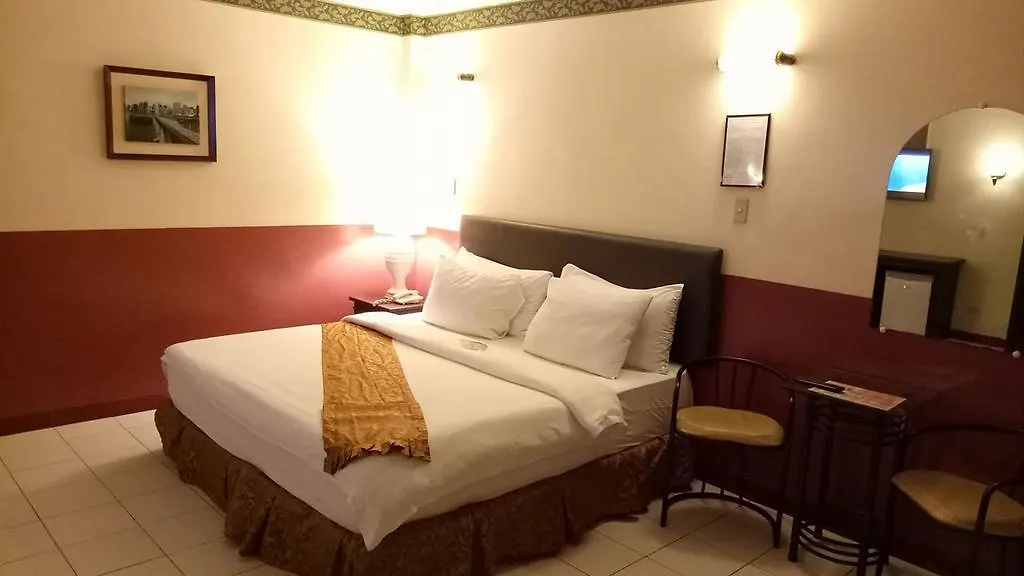 Dm Residente Hotel Inns & Villas Angeles